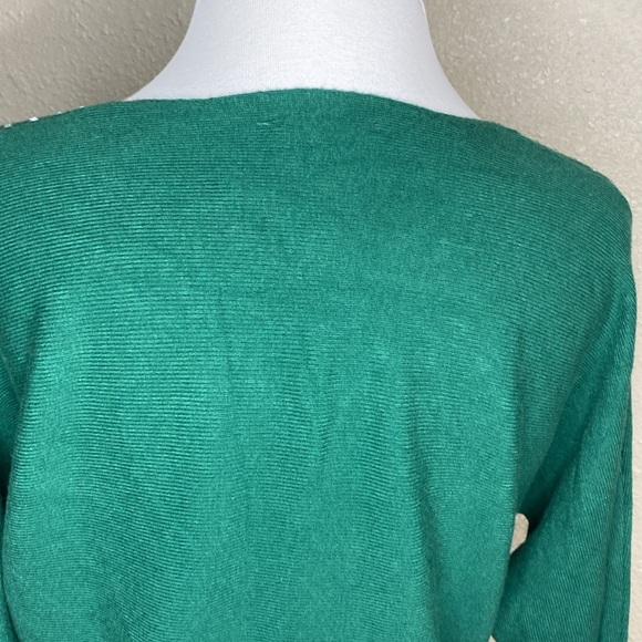 Liv Milano Green Sweater with Pearl Rhinestones NWT Size S - Picture 7 of 13